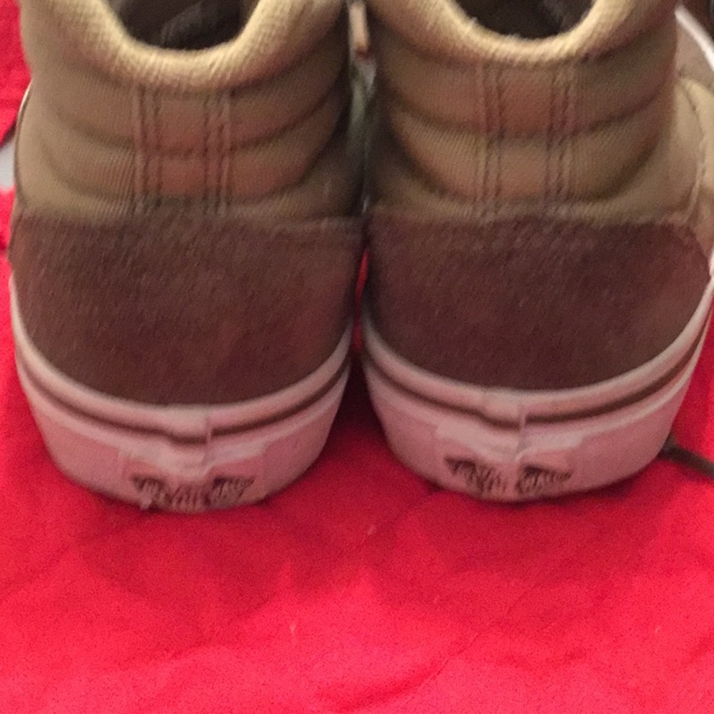 Vans - Picture 5 of 5
